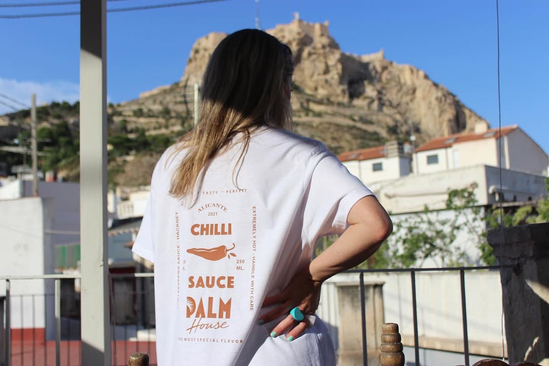 Camiseta Blanca Chili Souce Palm